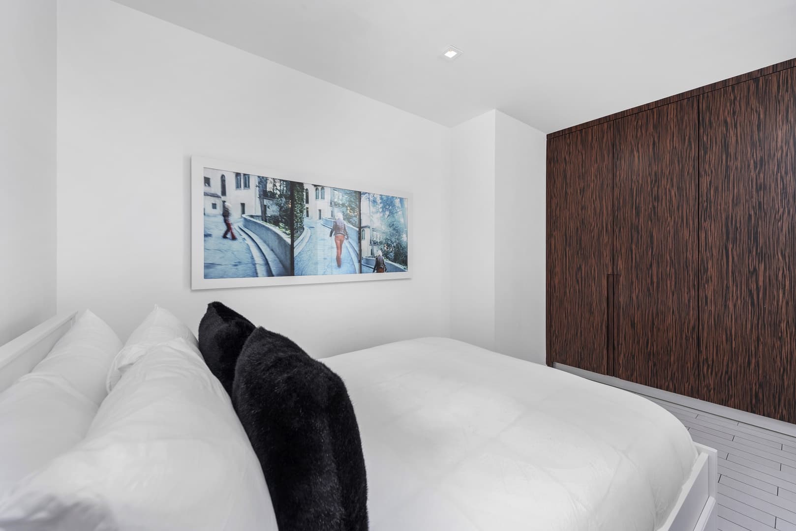 W South Beach Residence #828 - Image 15