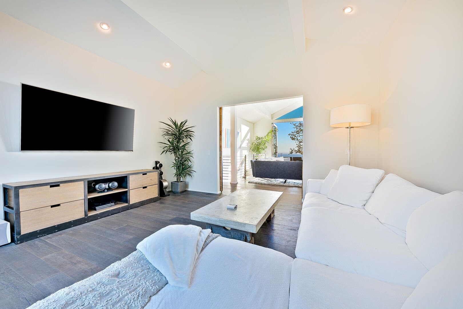 Latigo View Malibu - Image 28