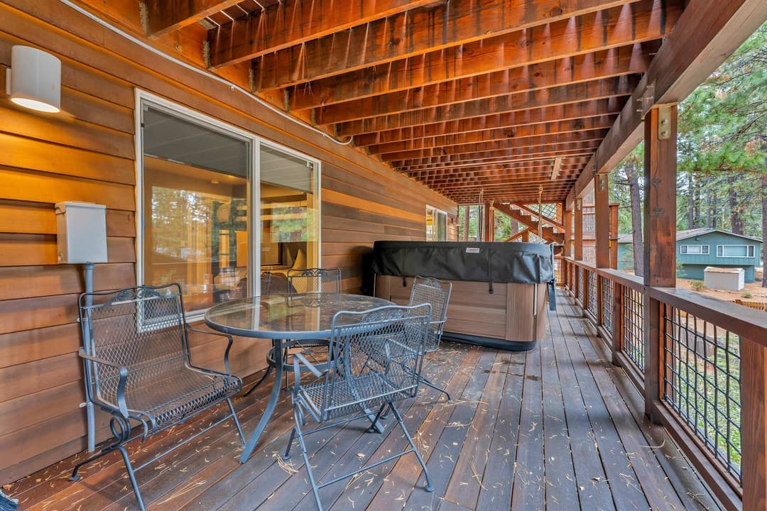 Upscale Incline Village Home - Image 32