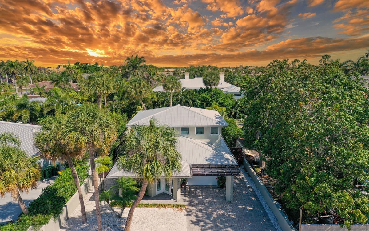 Mermaids Oasis - Image 5