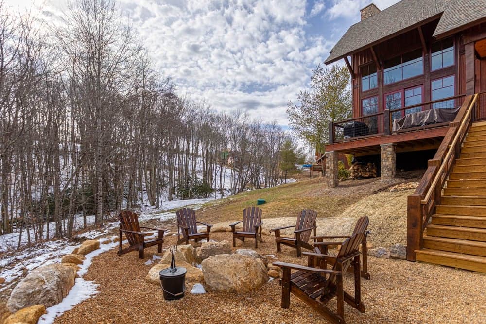 Little Cubs Cabin - Image 30