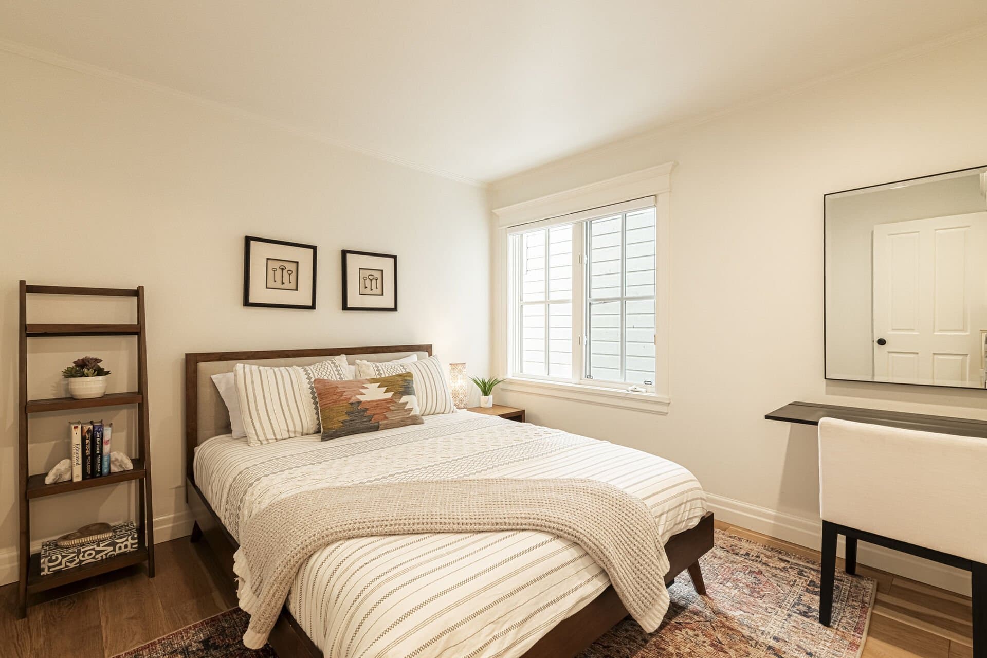 Elevation Estate - Image 23