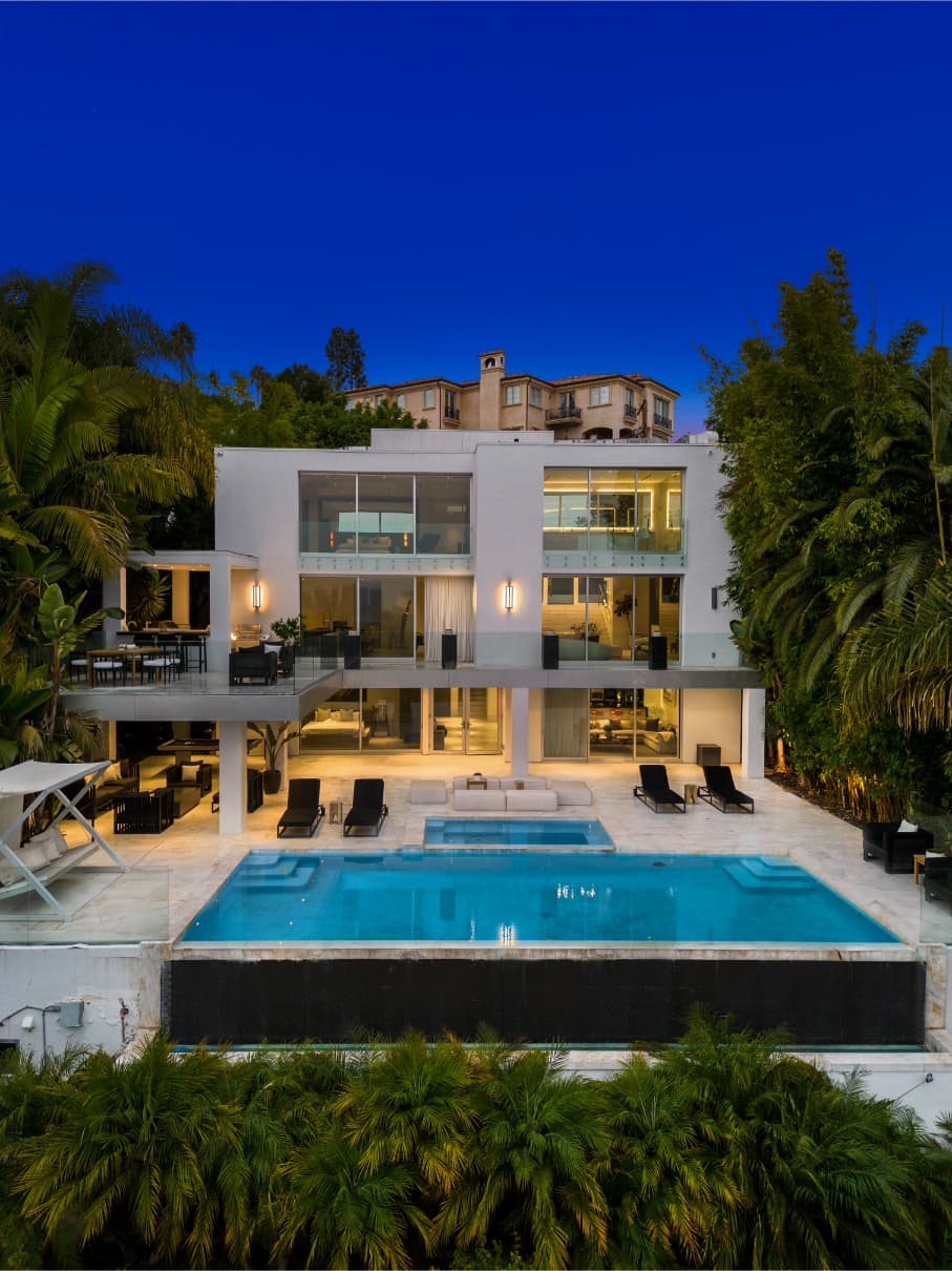 St Ives Modern - Image 49