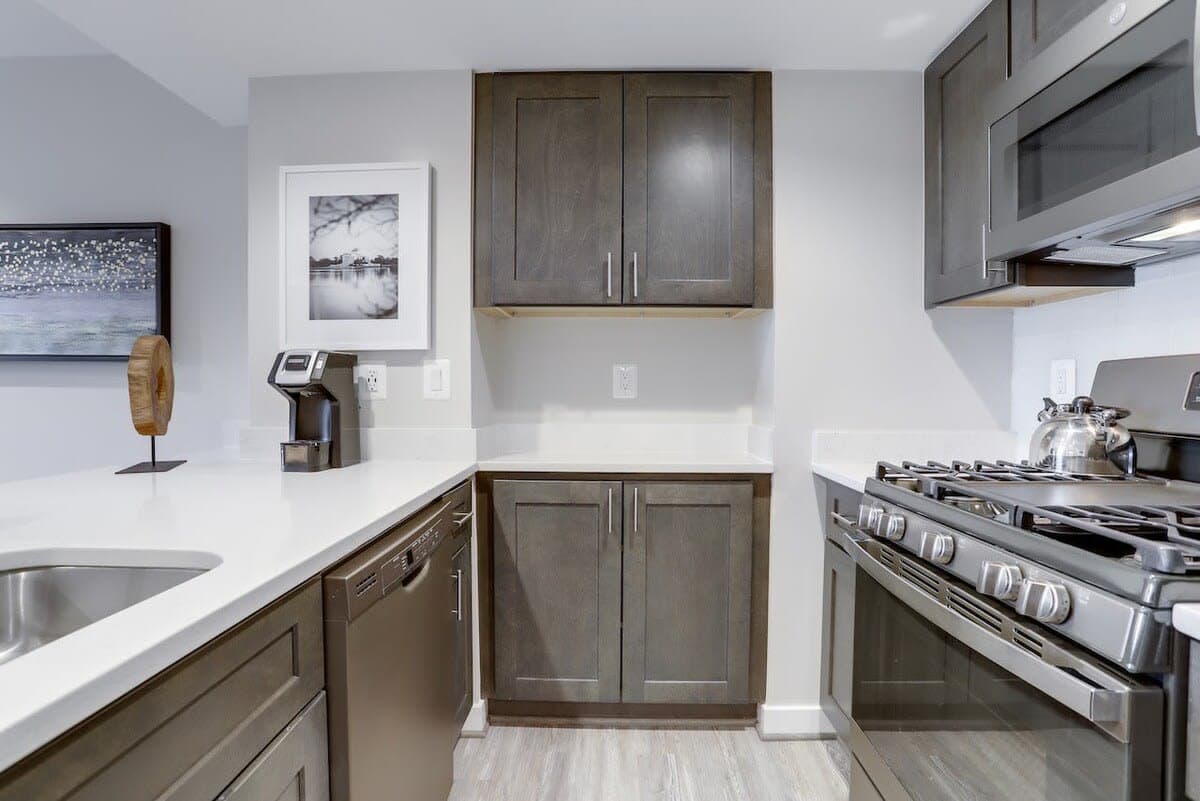 Arlington Residence - Image 9