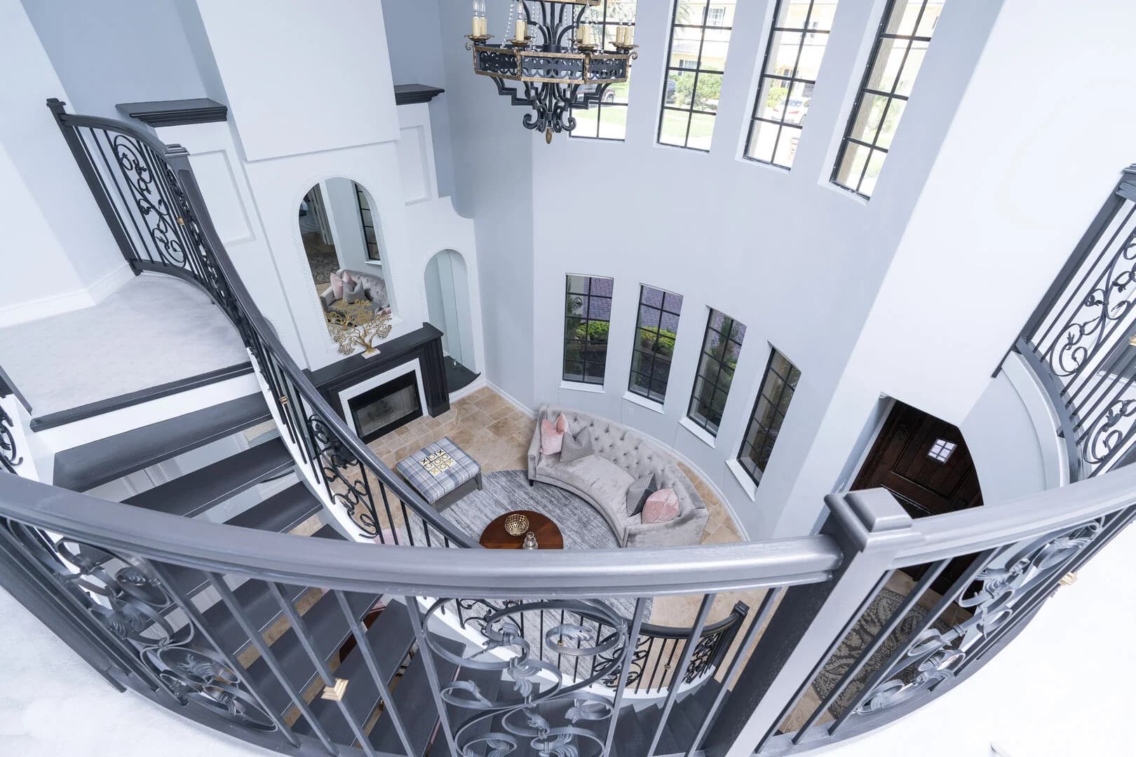 Isaac Villa - Image 35