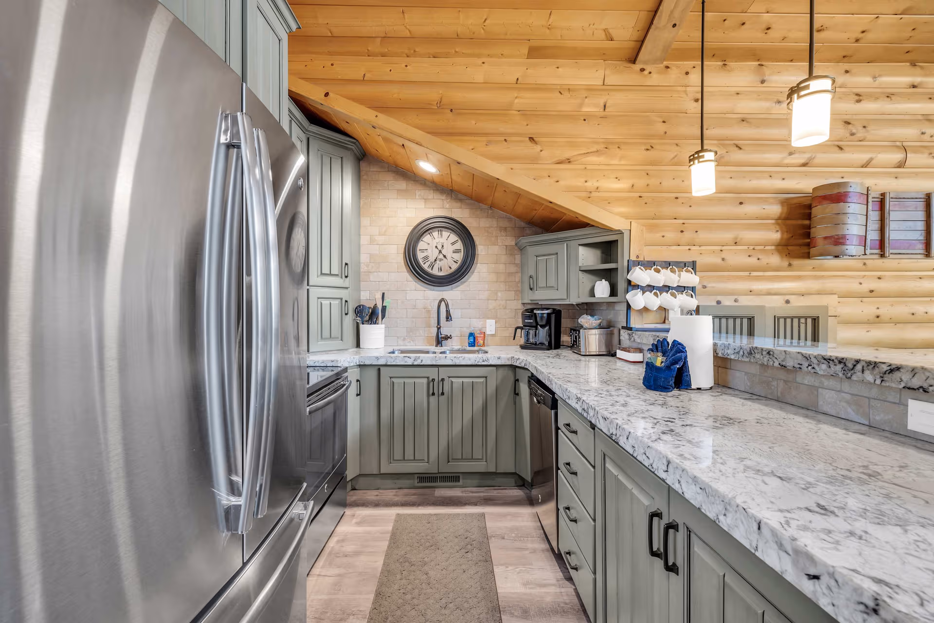 Antler Ridge Escape - Image 8