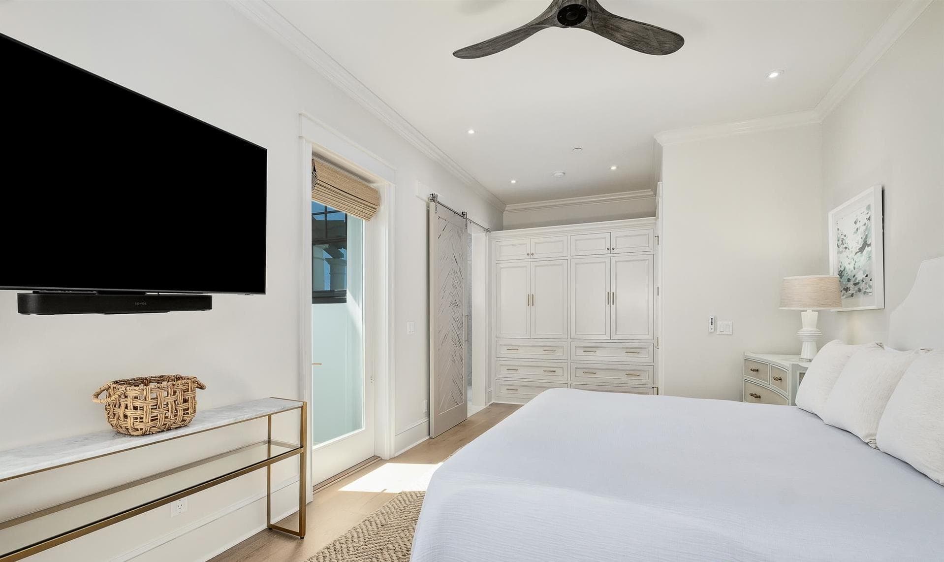 Seawalk Sanctuary - Image 22