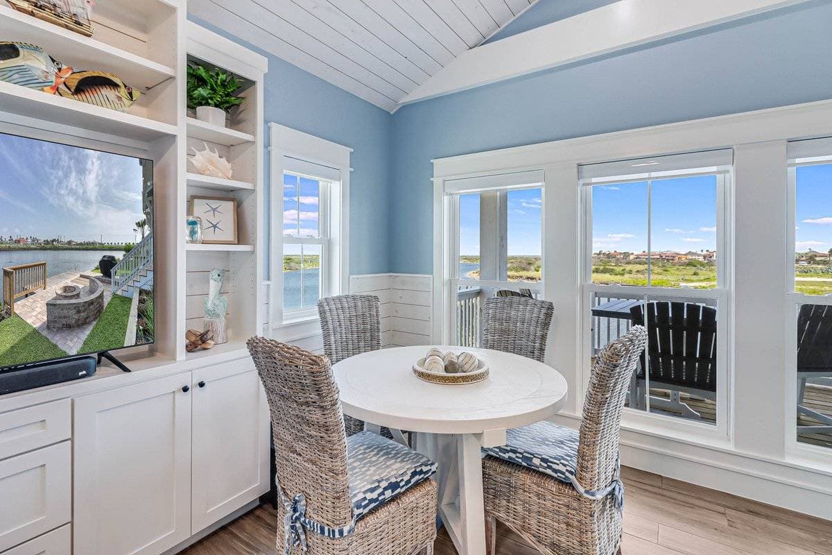 Nauti Captain - Image 26