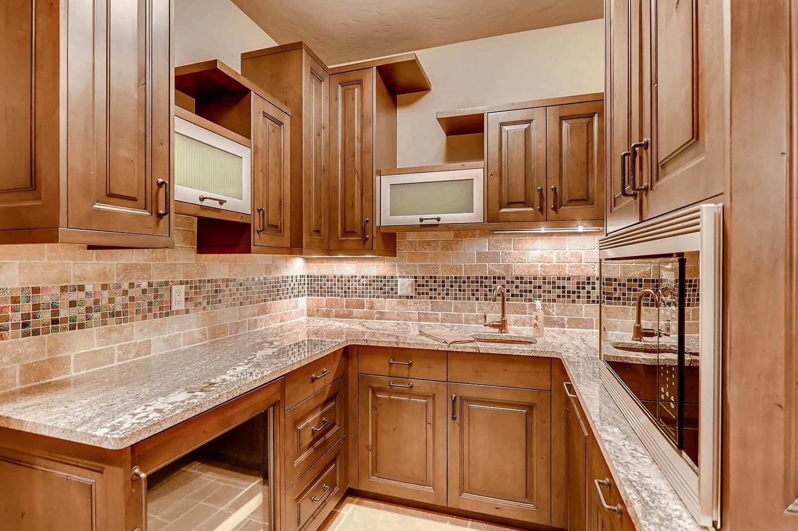 Snow Manor - Image 11