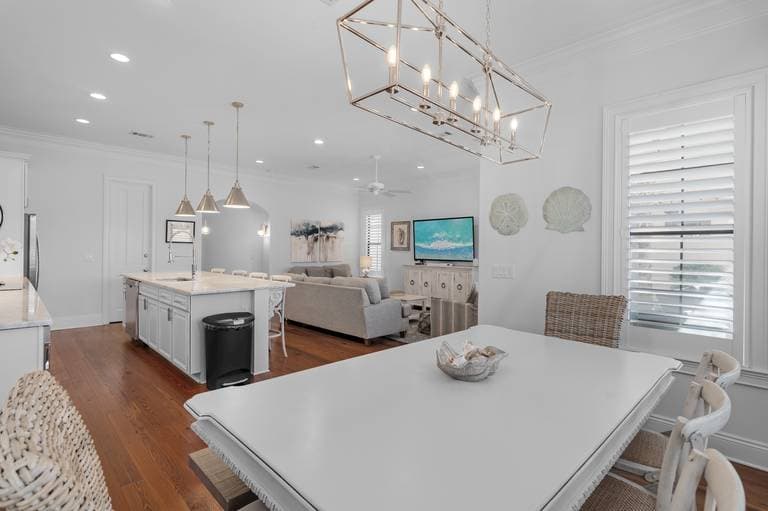 Villa Lago #1856 - Image 10