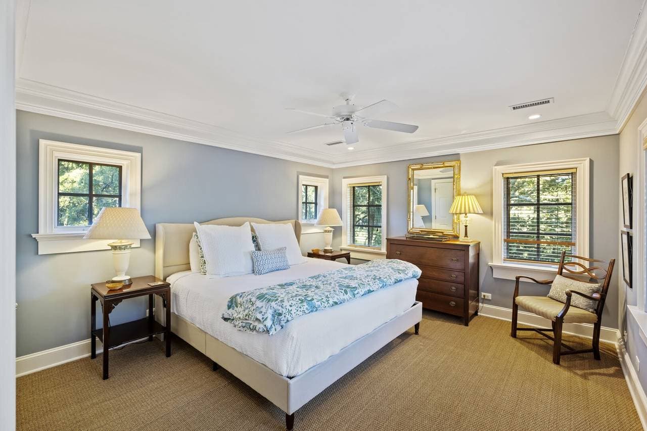 Yellow Throat Lane - Image 30