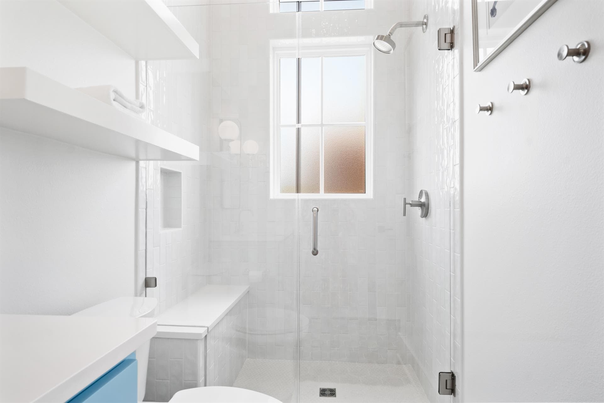 Always Breezy - Image 38