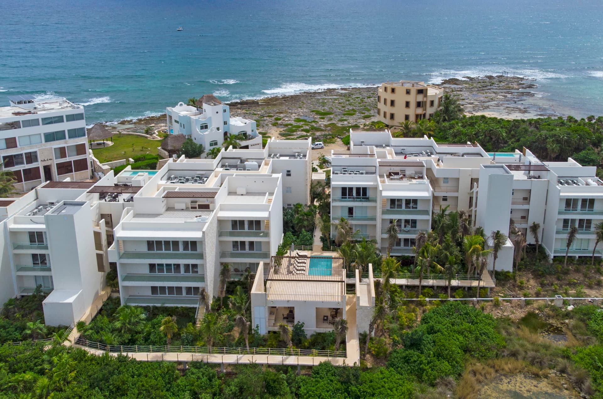 Infinity View Residence - Image 1