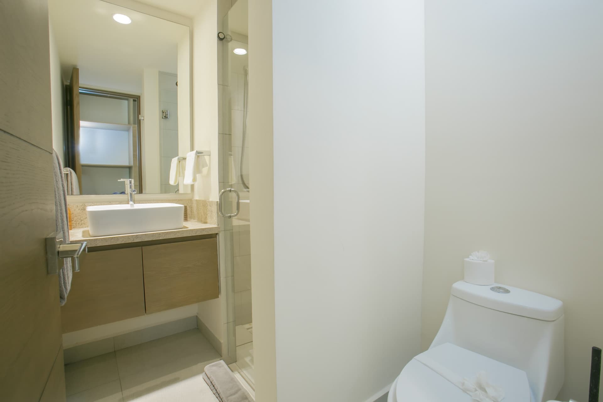 Infinity View Residence - Image 15