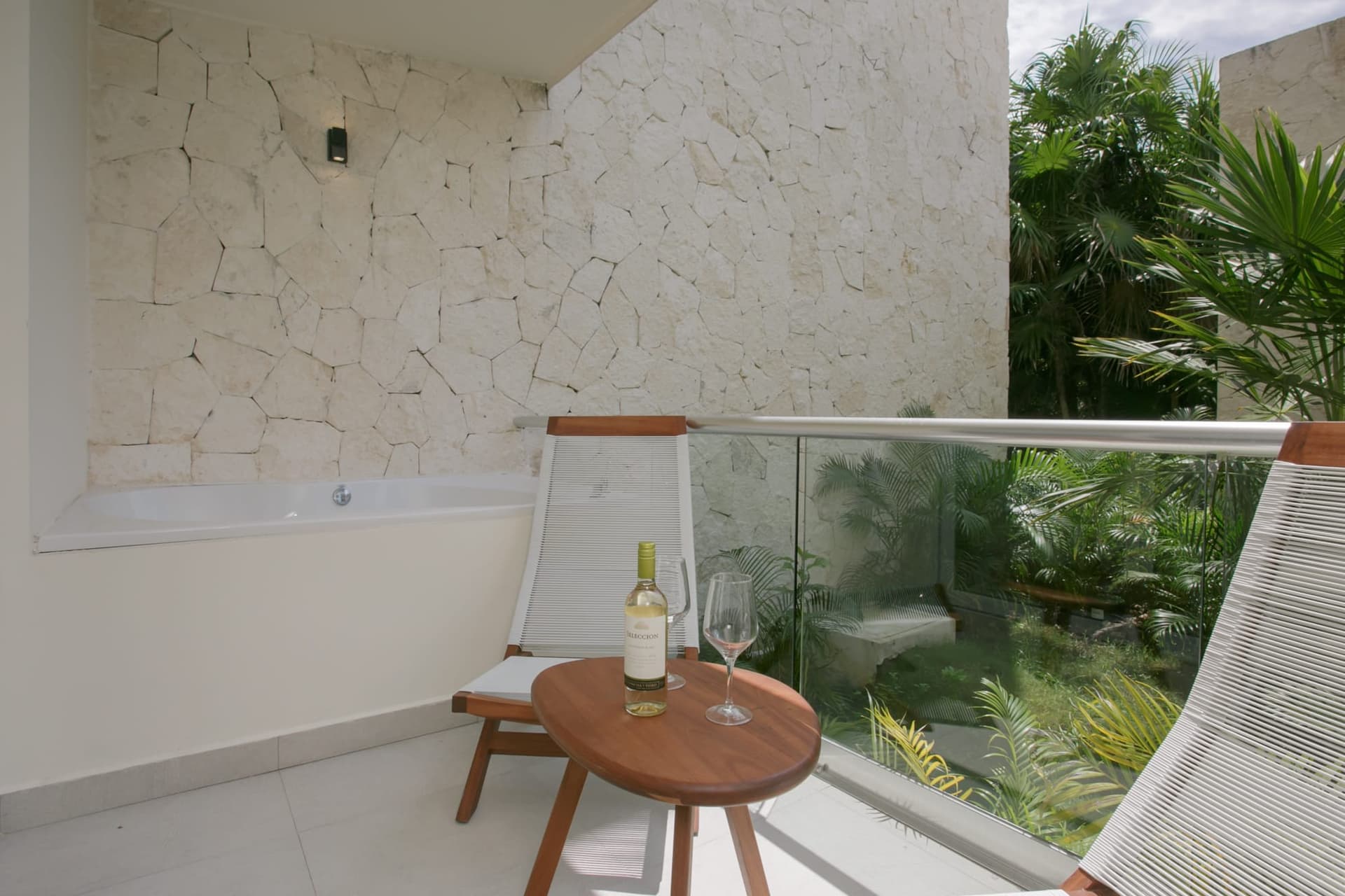 Infinity View Residence - Image 4