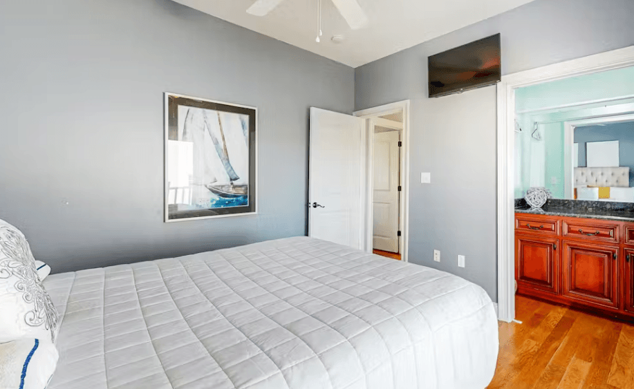 Bahama Breeze House - Image 31