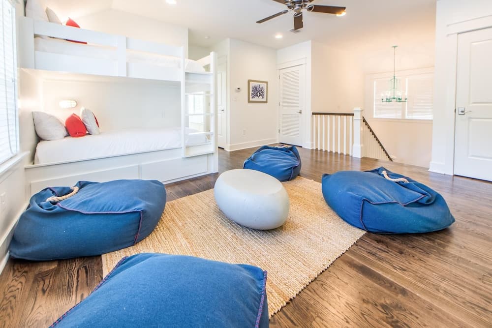 Anchors Up - Image 3