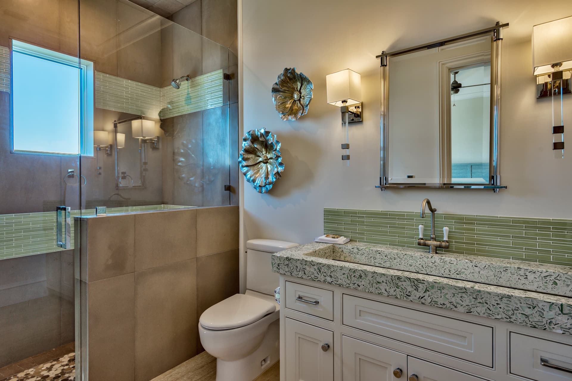 Soggy Dollar - Image 25