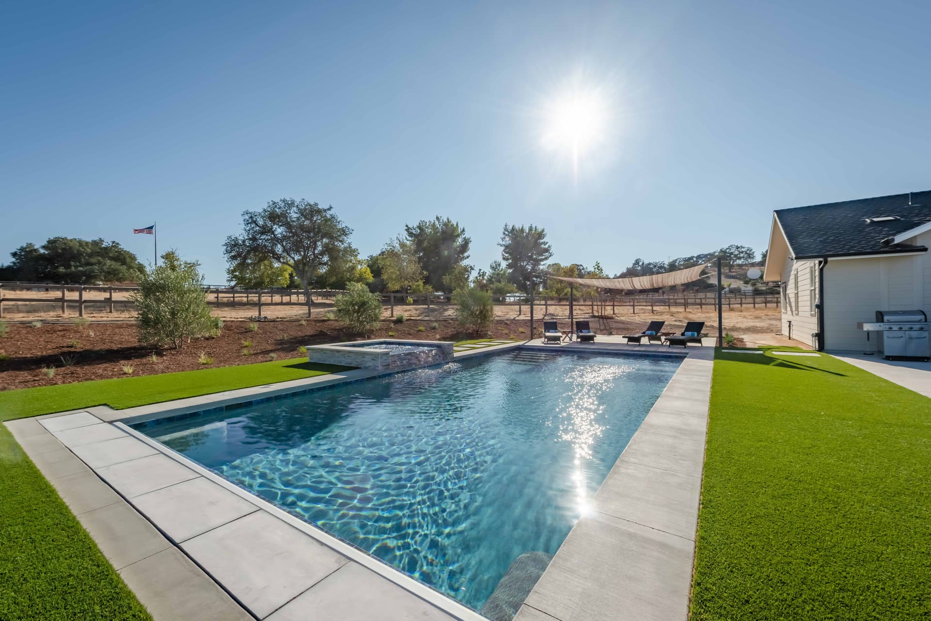 Memory M'Acres Home - Image 40