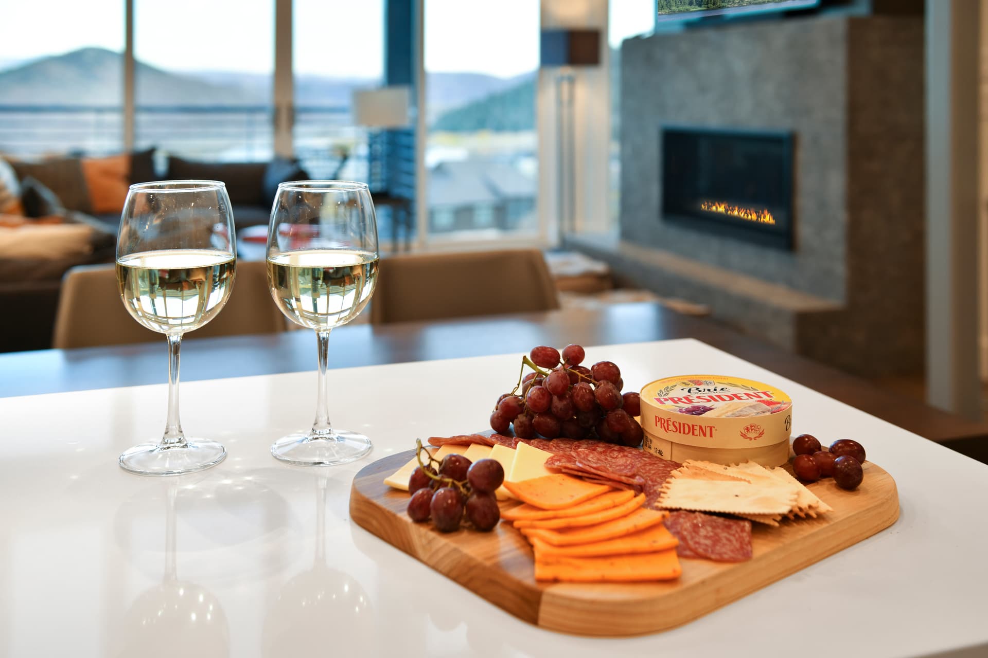 Apex Residence #1501 - Image 8