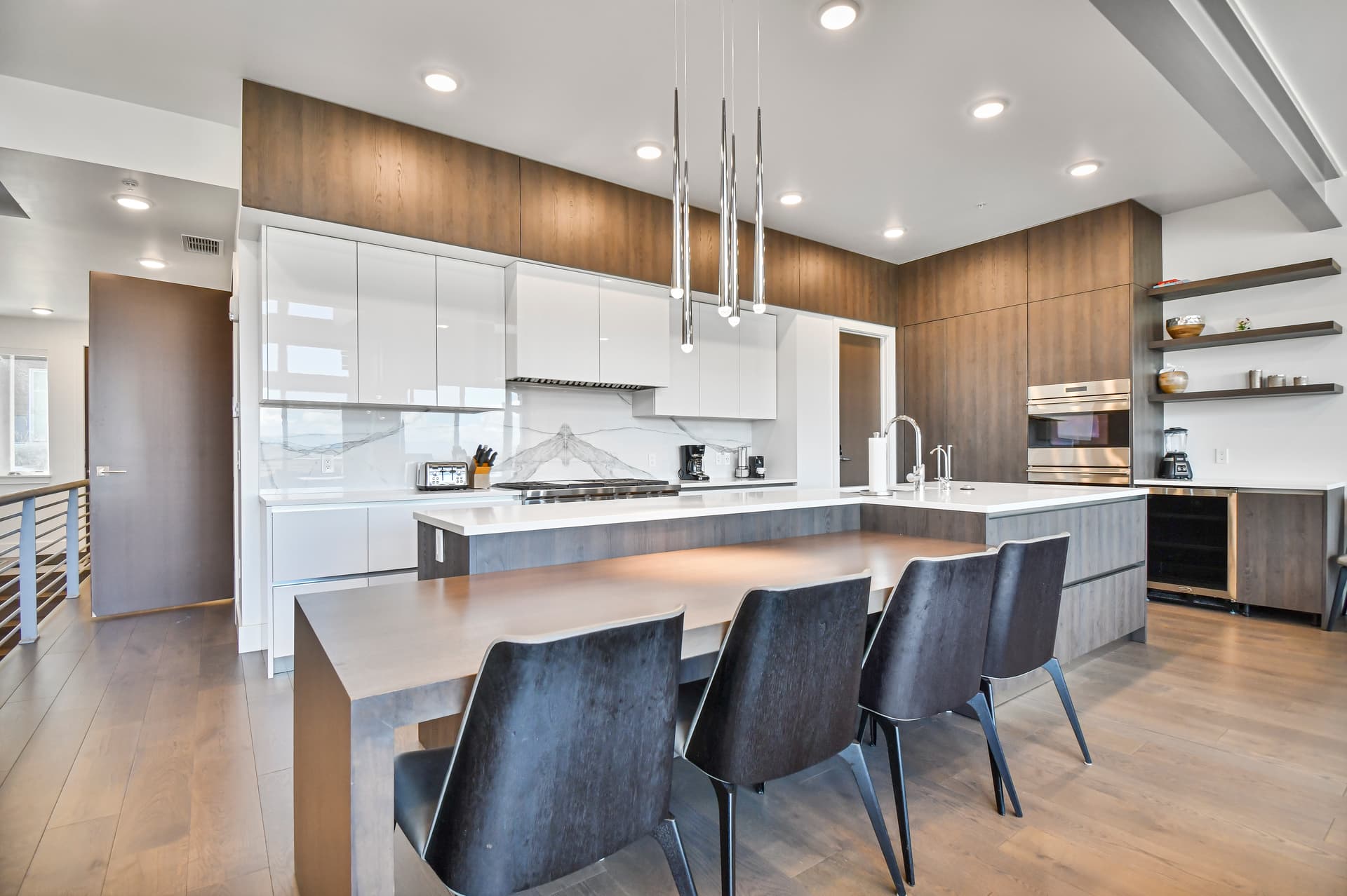 Apex Residence #1501 - Image 5