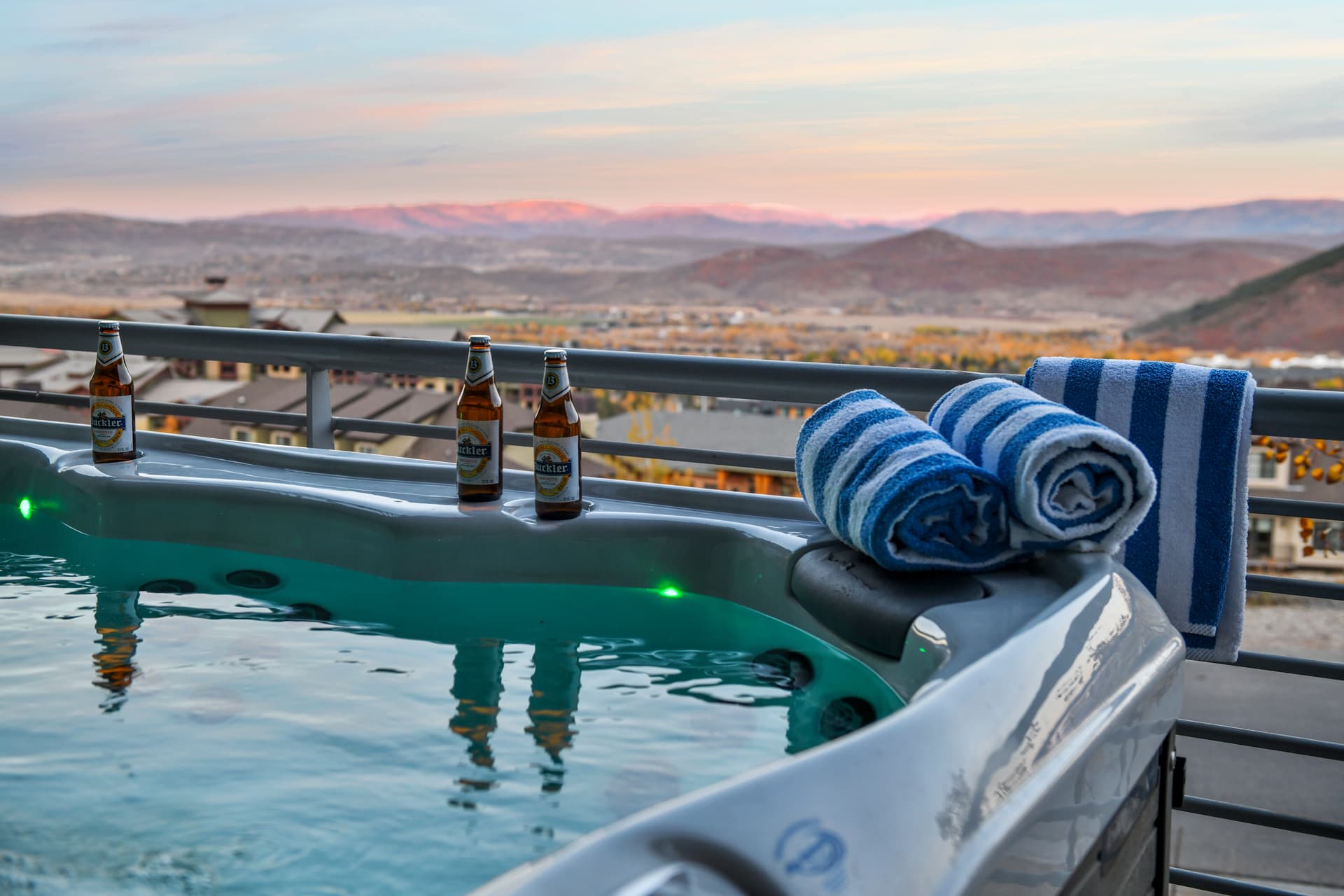 Apex Residence #1501 - Image 2