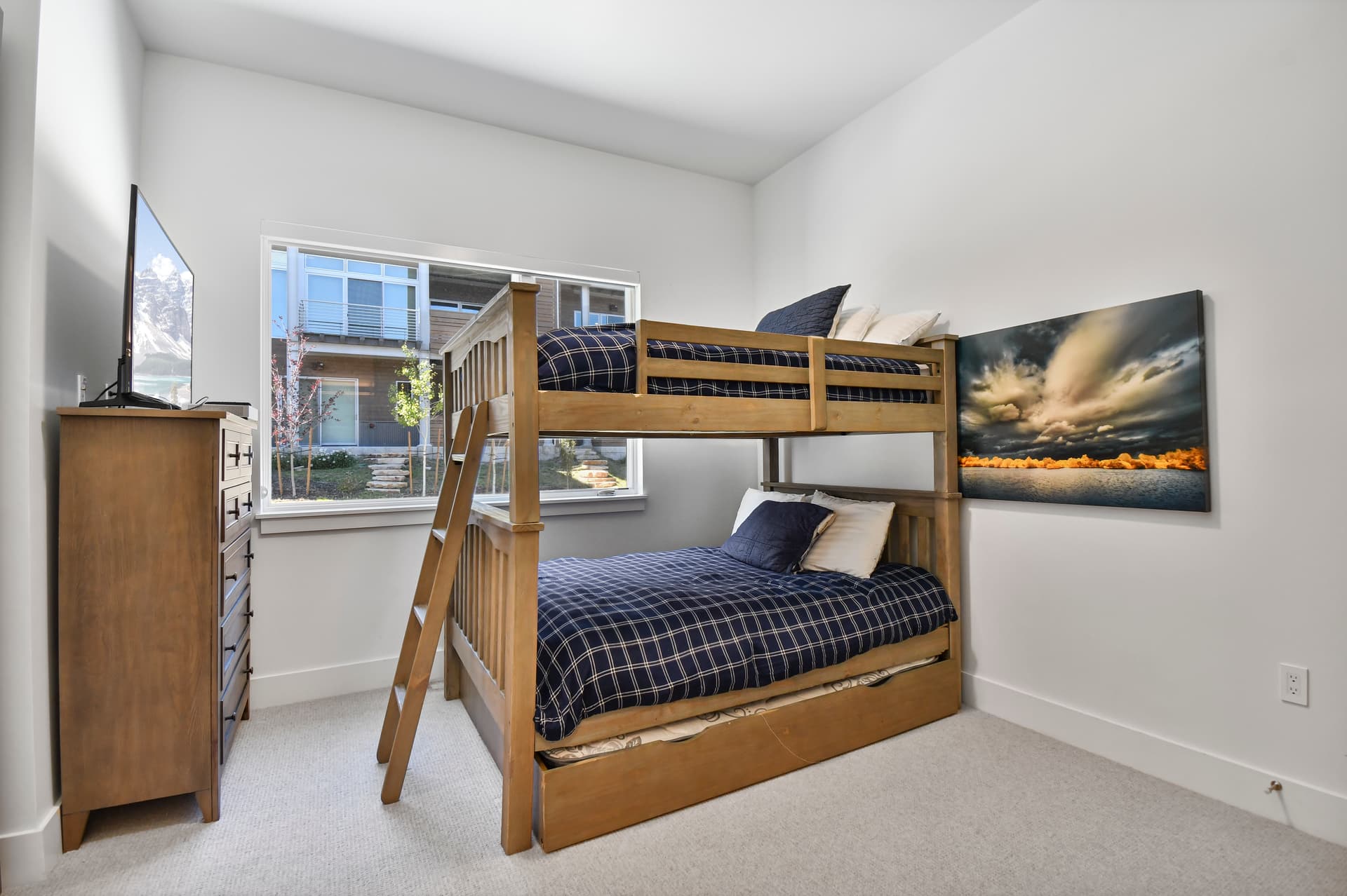 Apex Residence #1501 - Image 18