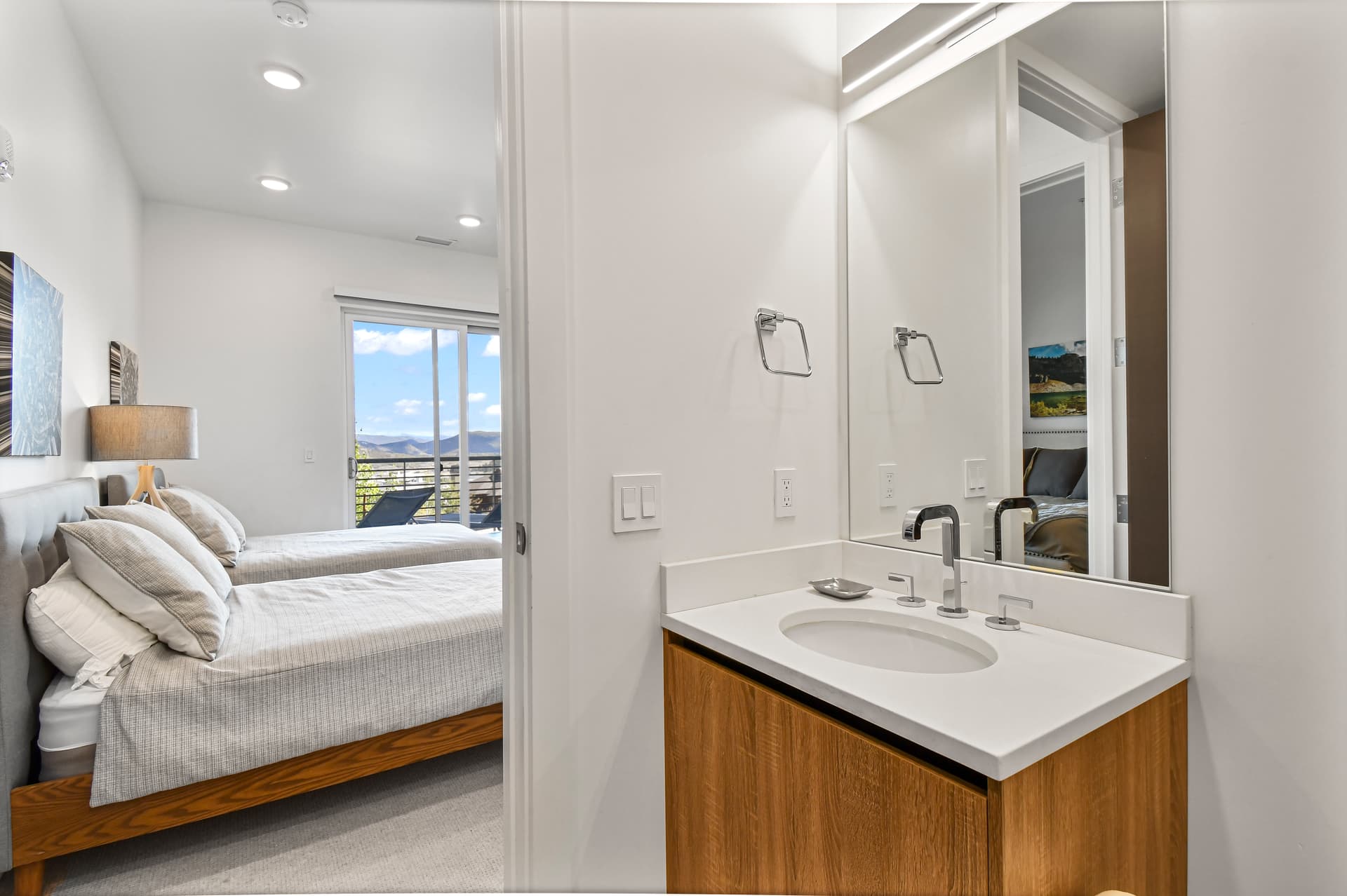 Apex Residence #1501 - Image 21