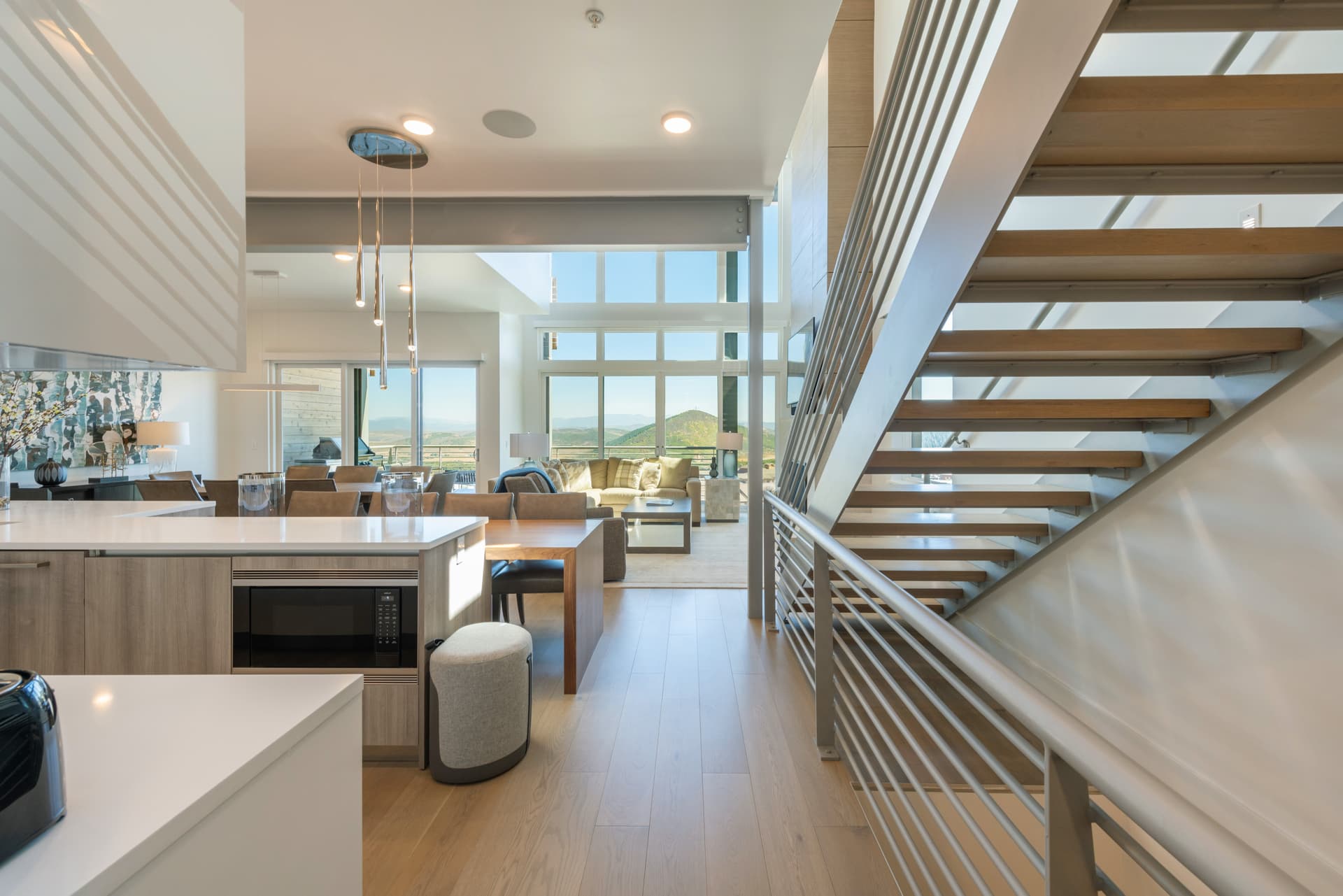 Apex Residences #1701 - Image 4