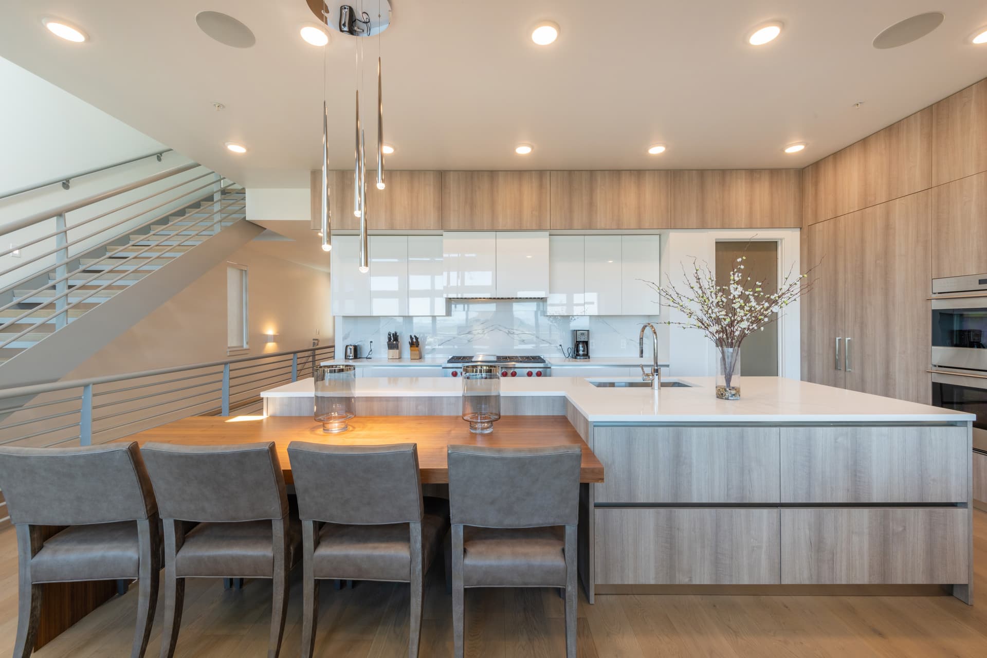 Apex Residences #1701 - Image 5