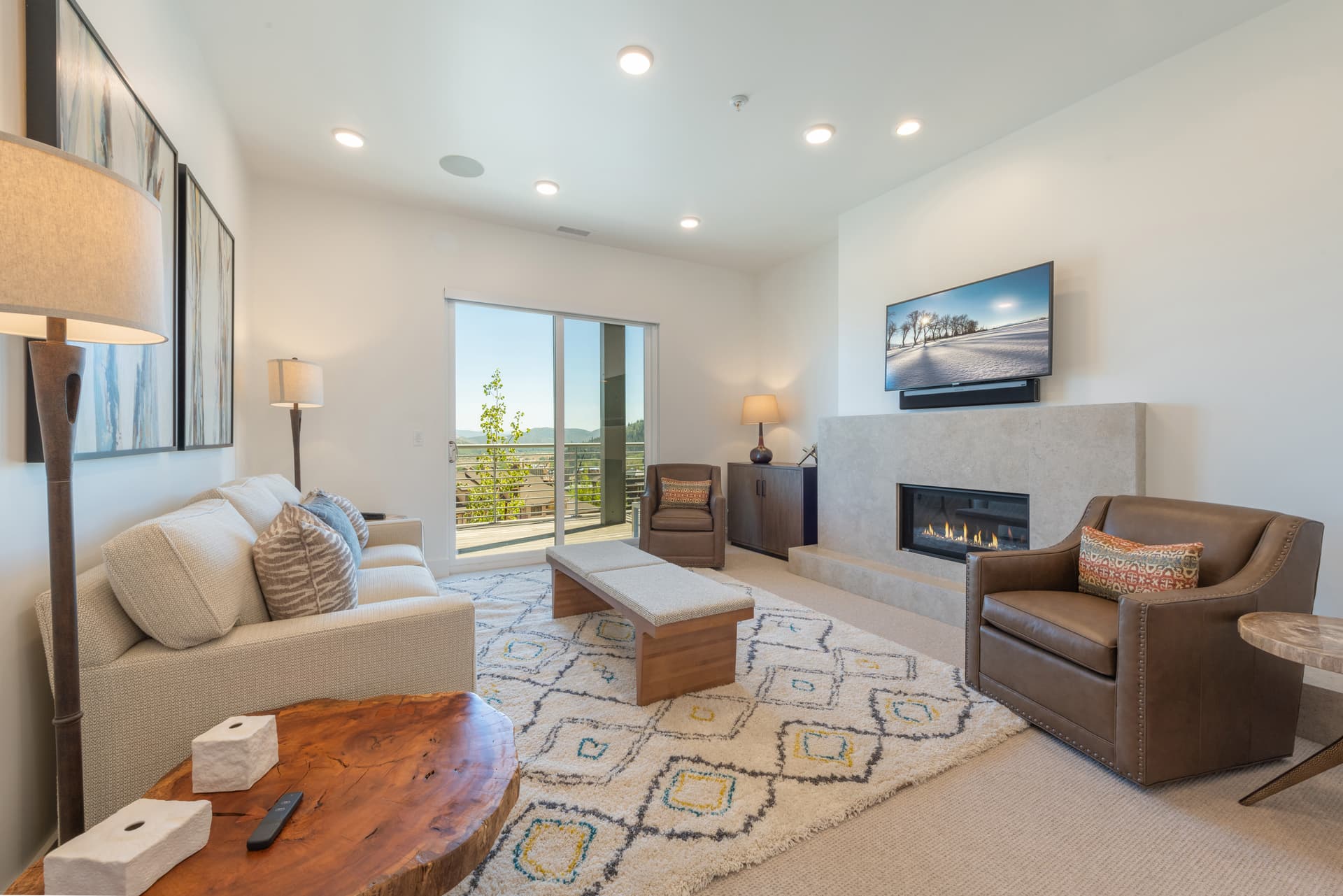 Apex Residences #1701 - Image 25