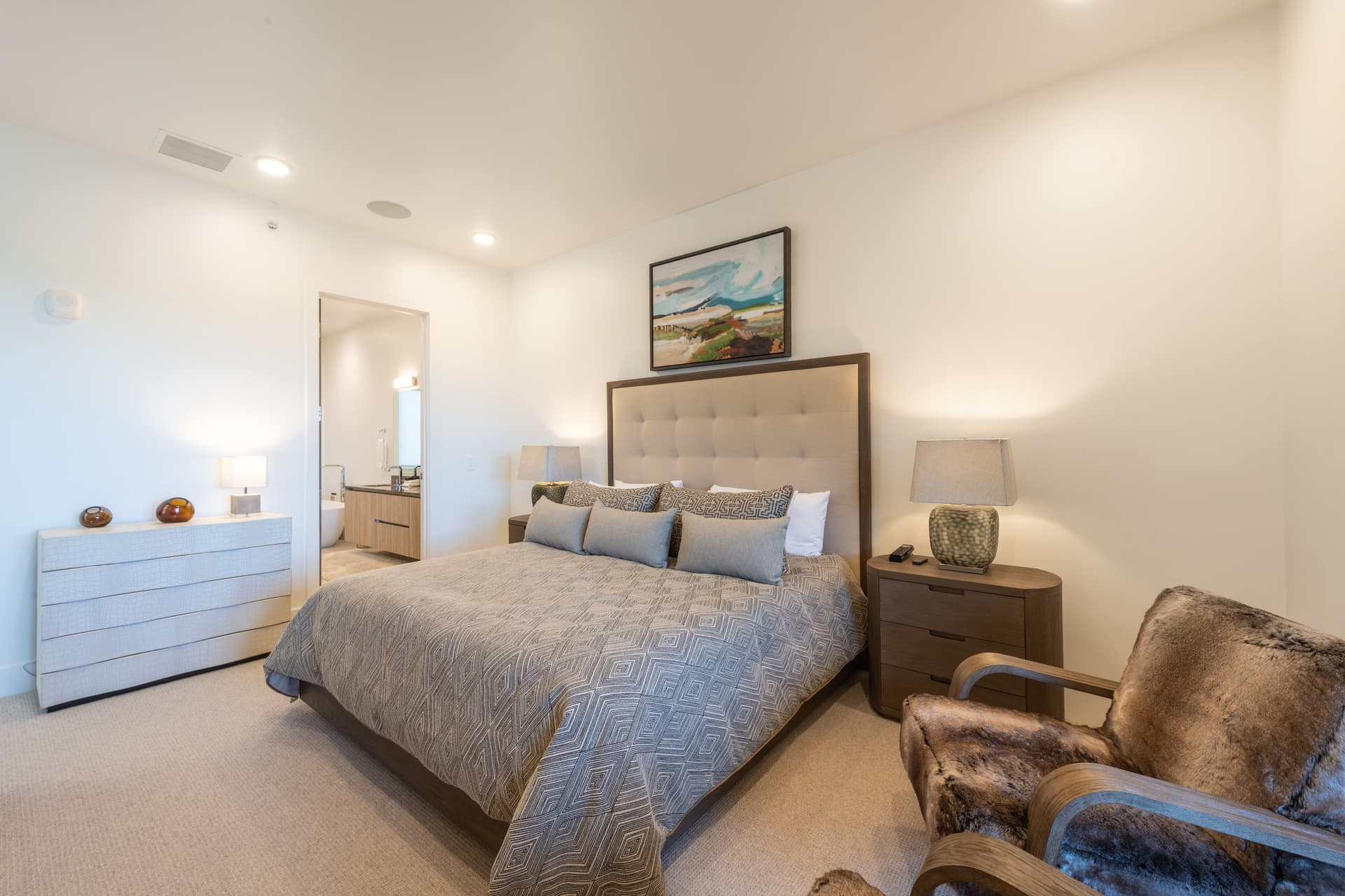 Apex Residences #1701 - Image 28