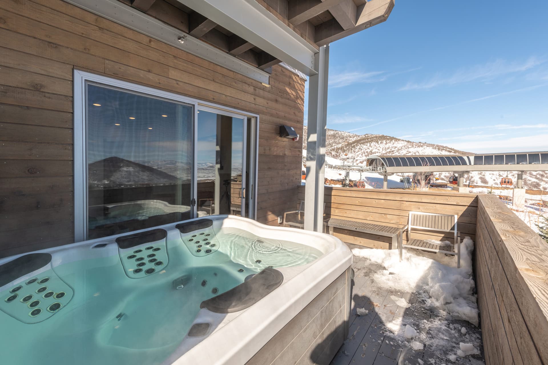 Apex Residences #2201 - Image 4