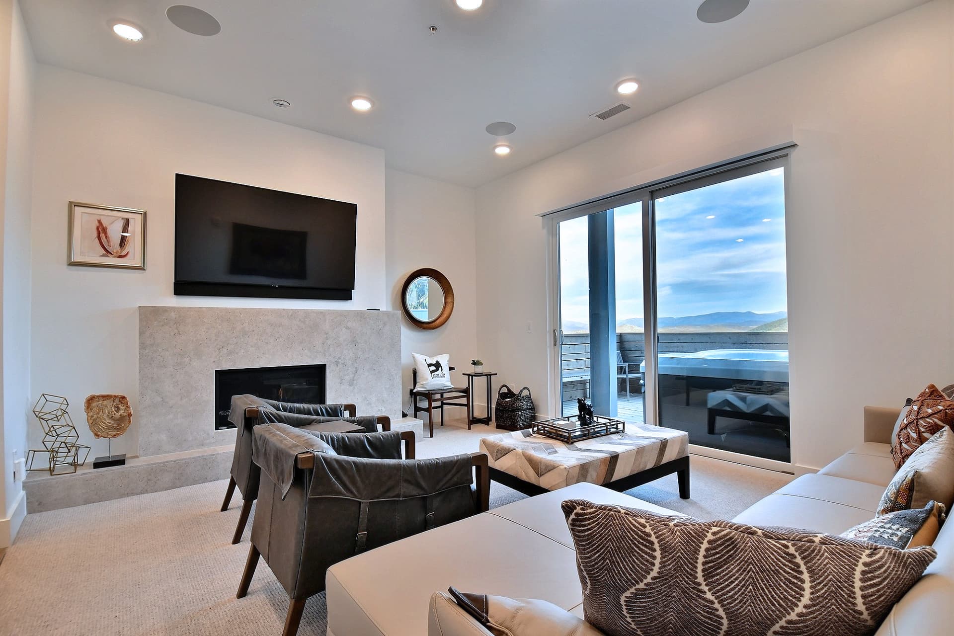 Apex Residences #2201 - Image 5