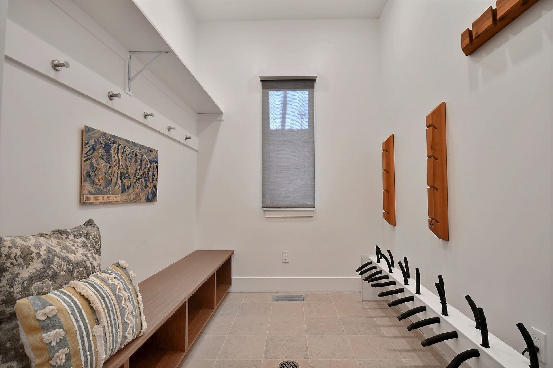 Apex Residences #2201 - Image 35