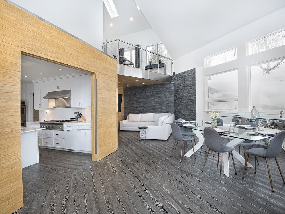 Apres Chalet - Image 52