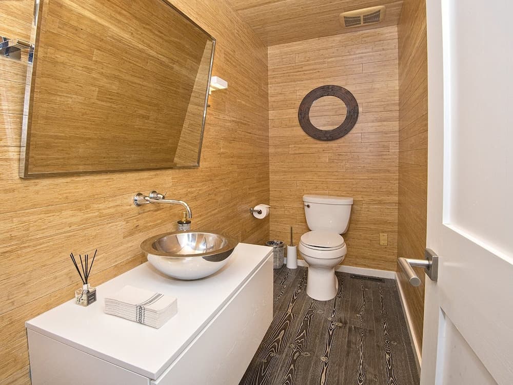 Apres Chalet - Image 68