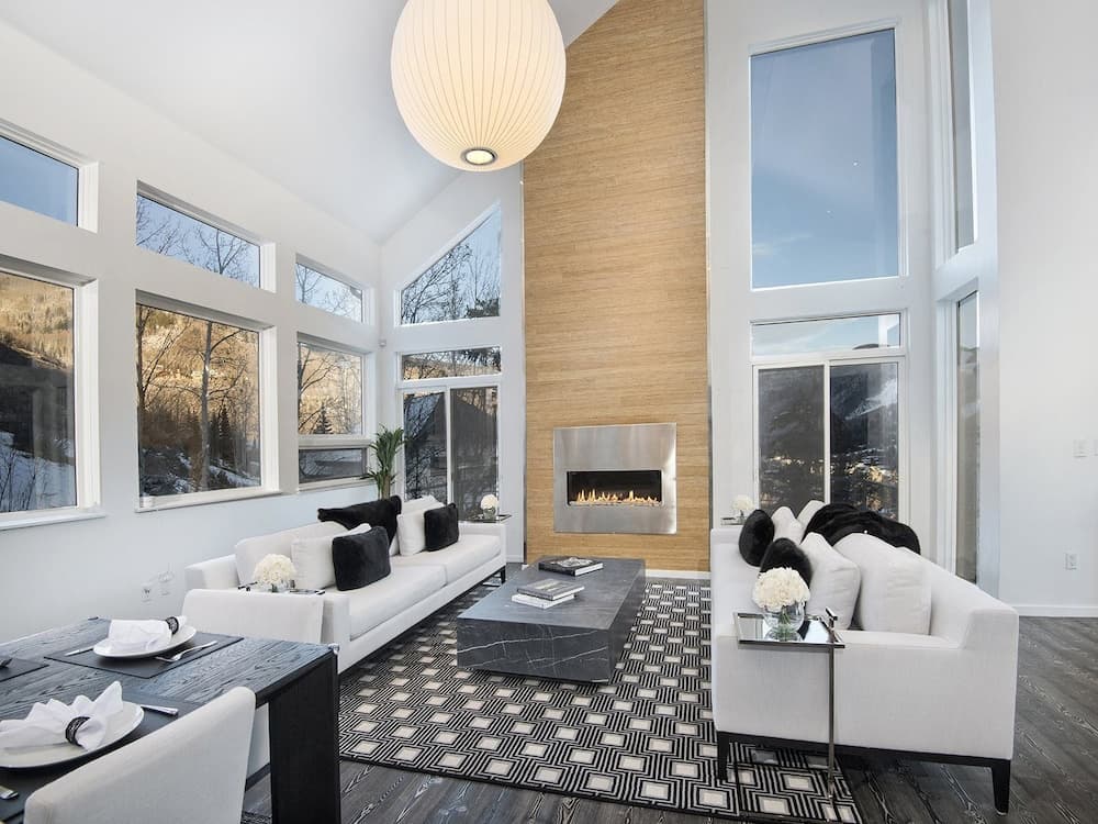 Apres Chalet - Image 7