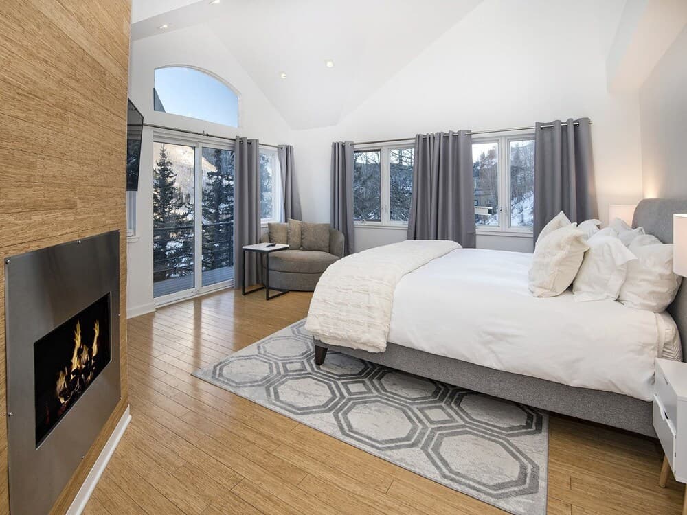 Apres Chalet - Image 35