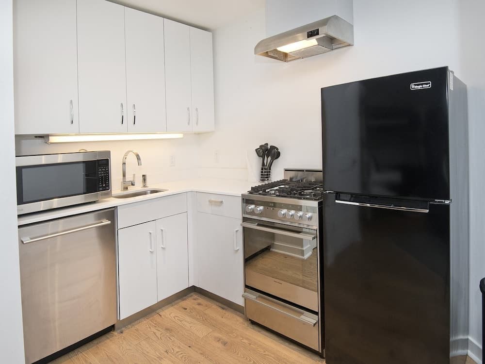 Apres Chalet - Image 64