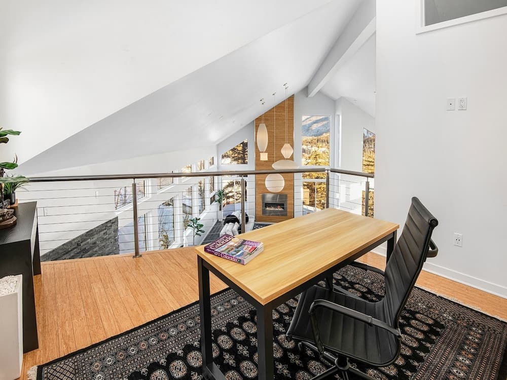 Apres Chalet - Image 17