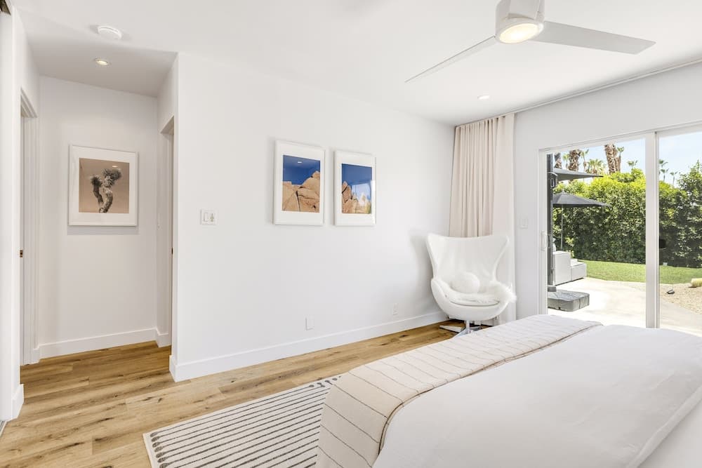 Arch House - Image 6