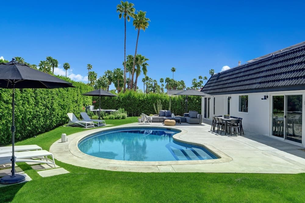 Arch House - Image 22