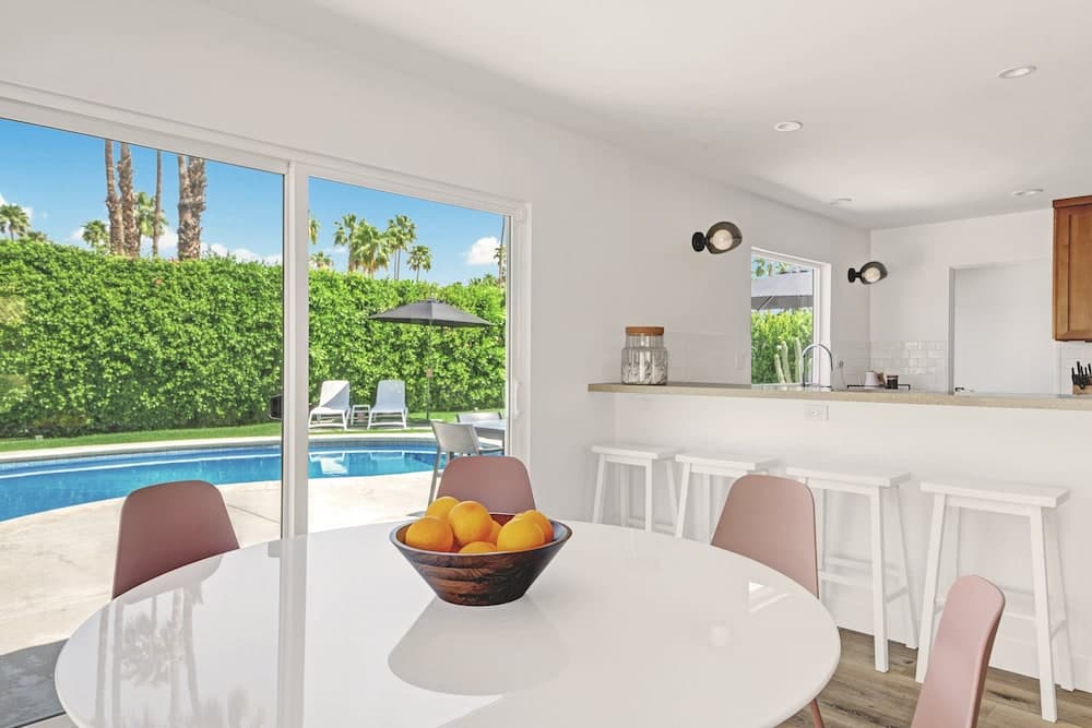 Arch House - Image 24