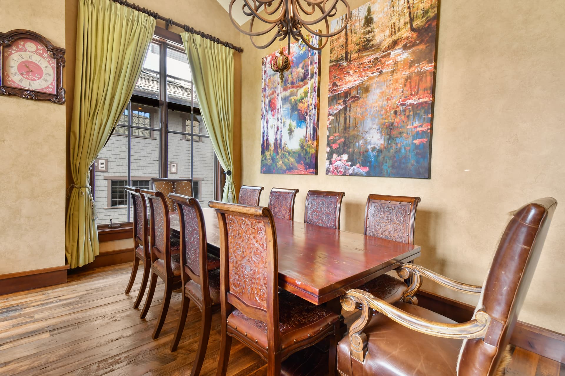 Arrowleaf Penthouse - Image 4