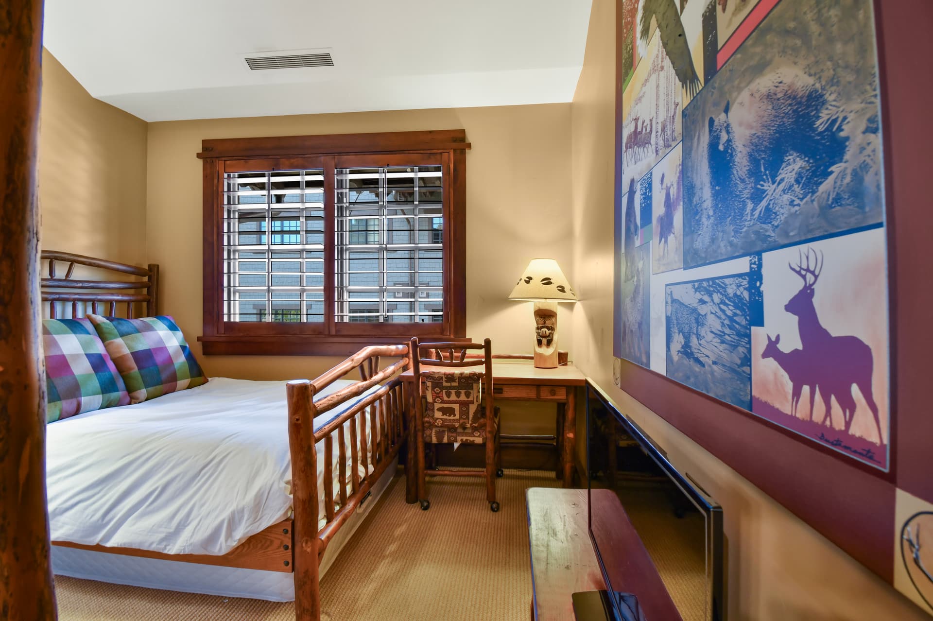 Arrowleaf Penthouse - Image 11