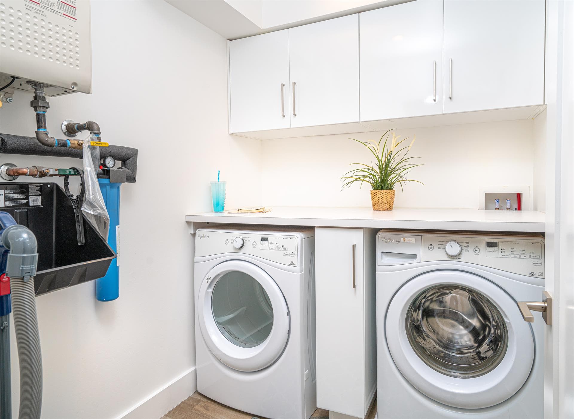 Balboa Breezeway - Image 22