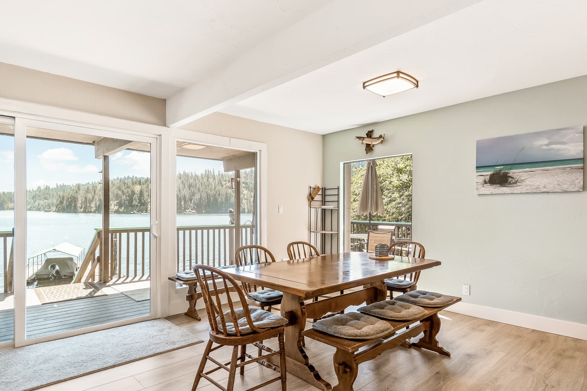 Mica Bay Serenity Cabin - Image 3