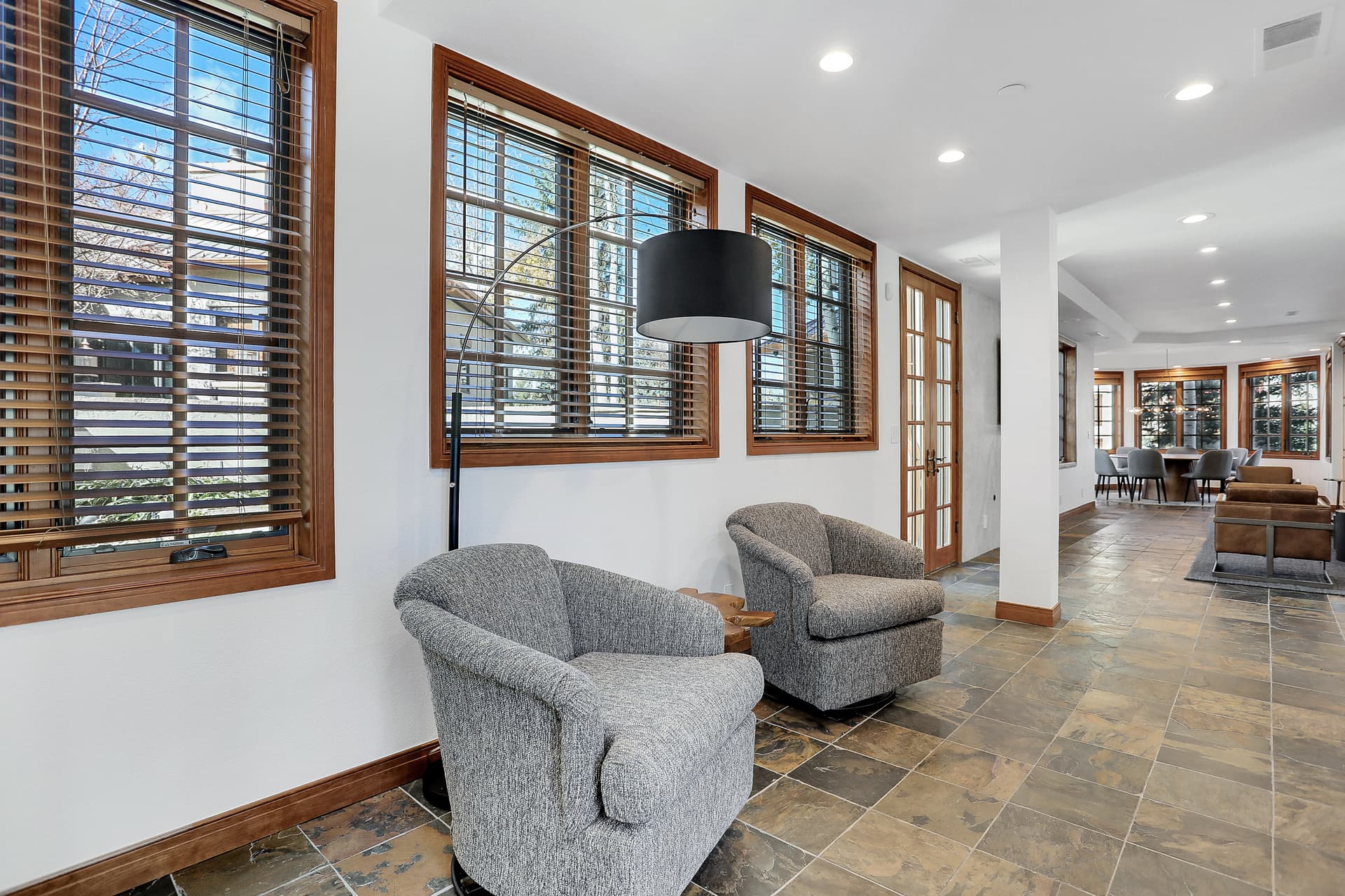 Atriums #26 - Image 4