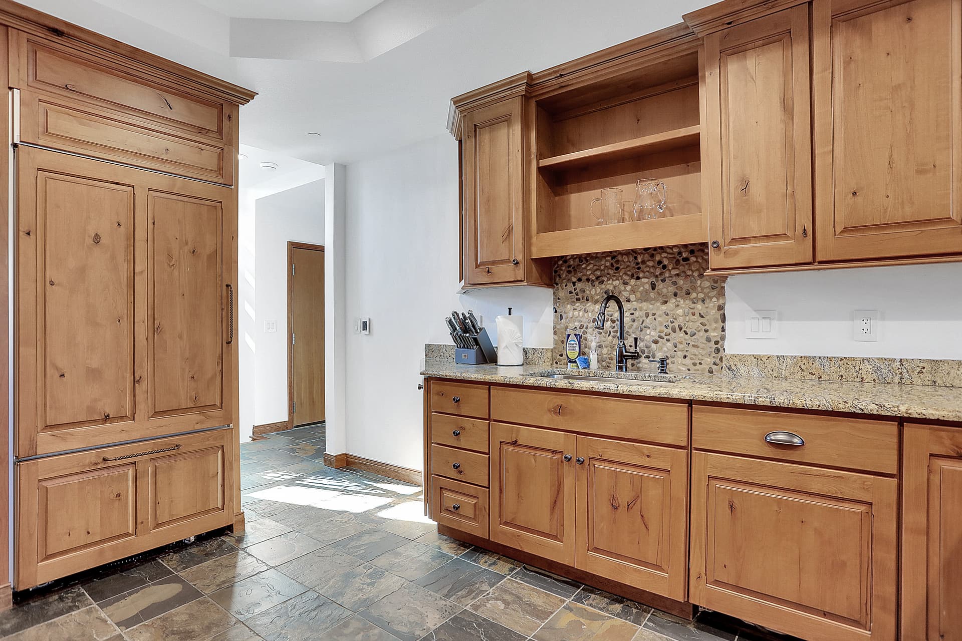 Atriums #26 - Image 9